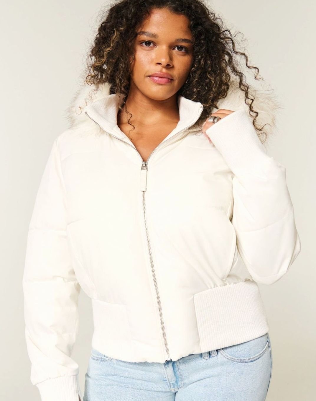 Women's Faux-Fur Trim Zip-Up Cropped Hooded Puffer Jacket