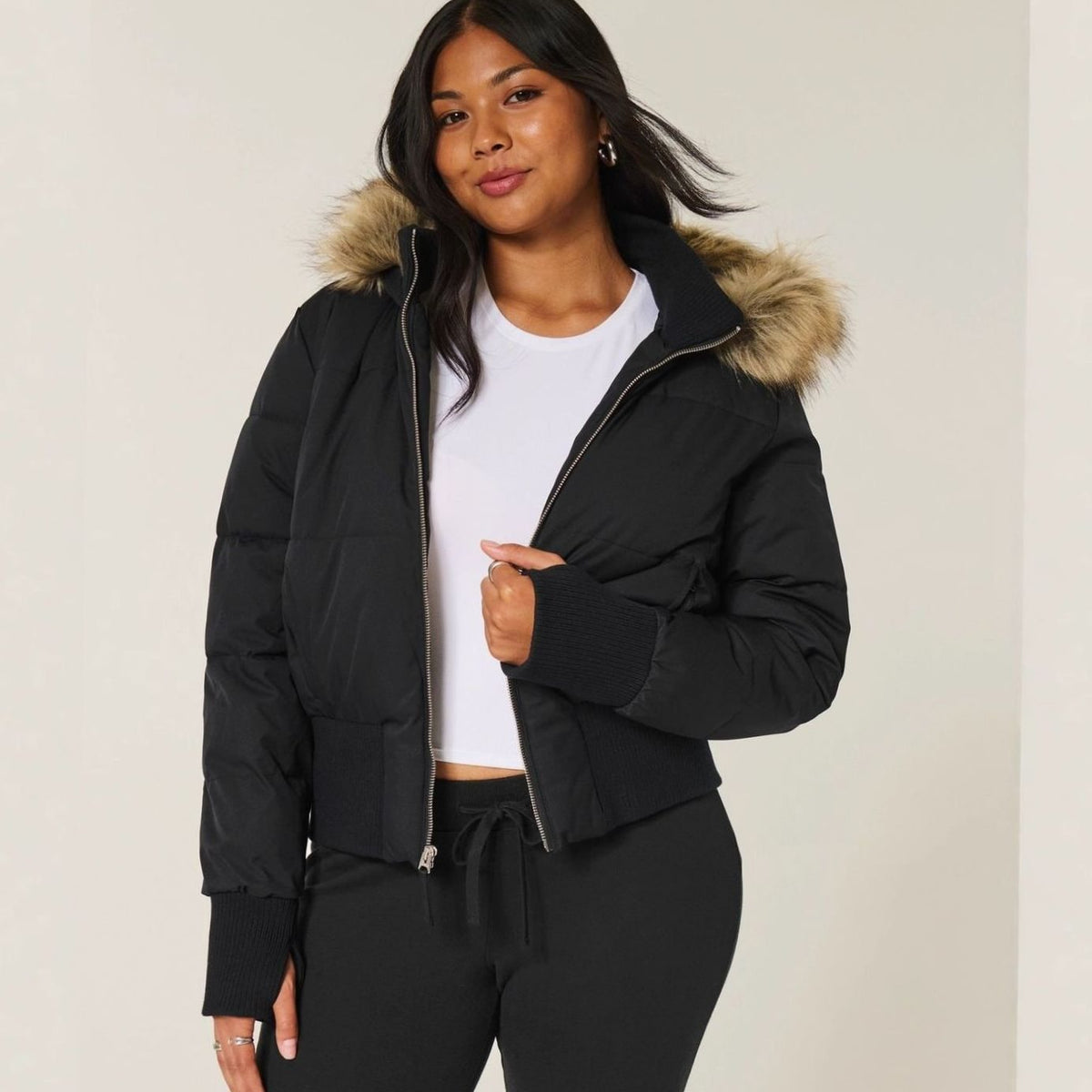 Women's Faux-Fur Trim Zip-Up Cropped Hooded Puffer Jacket