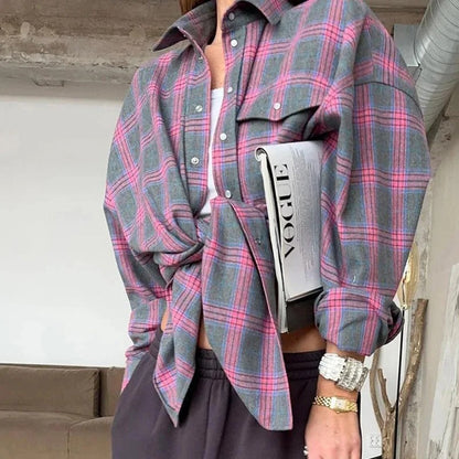 Women's Oversized Plaid Shirt – Long-Sleeved for Comfort