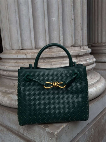 Woven Handbag Small – Compact and Elegant Braided Bag